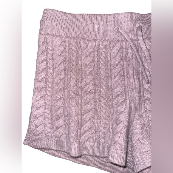 SWEATY BETTY Cable Recycled Cashmere Blend Knitted Shorts Dusty Pink Size Small - Picture 7 of 10